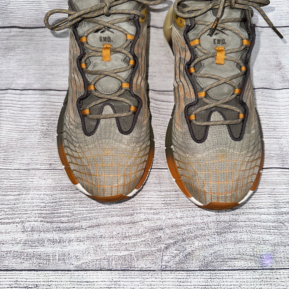 Reebok END. x Zig Kinetica 2 Jupiter excellent condition size 9.5 M